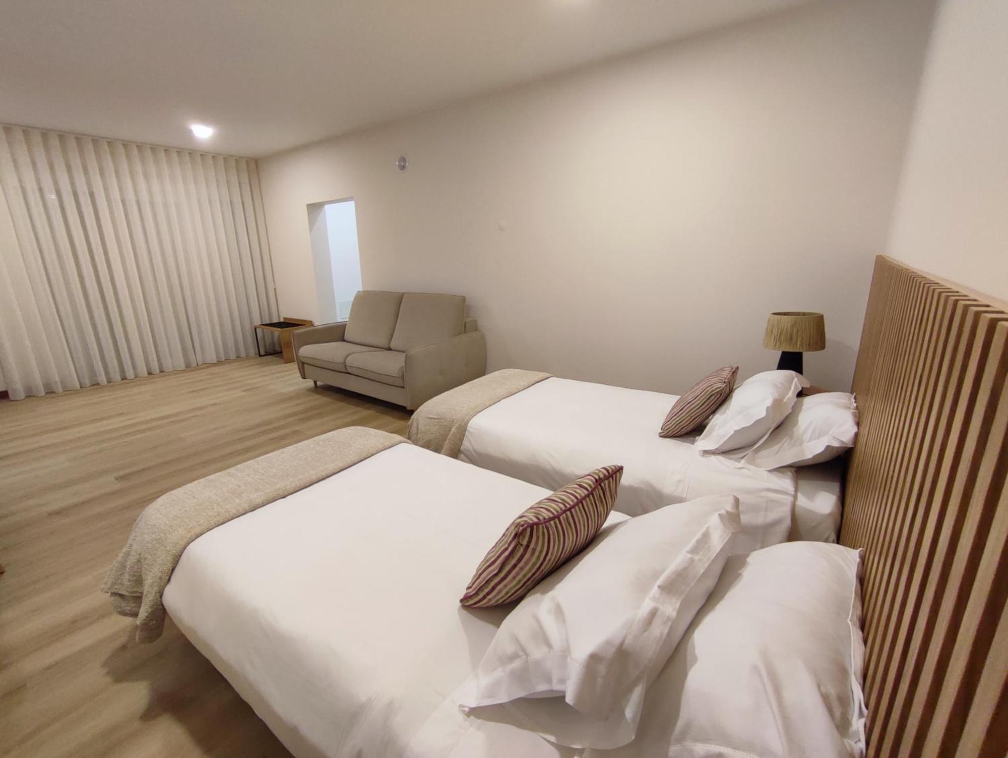 Nr Suites - Alojamento Local Mealhada Szoba fotó